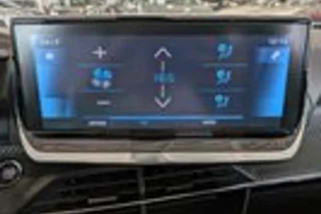 Peugeot 208 (2020) thumbnail 20