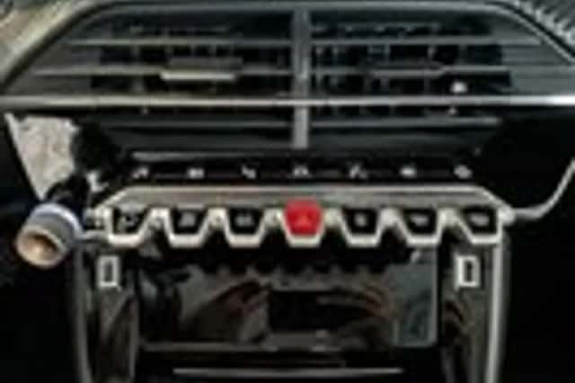 Peugeot 208 (2020) thumbnail 23