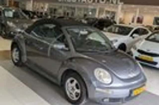 Volkswagen New Beetle (2006) thumbnail 12