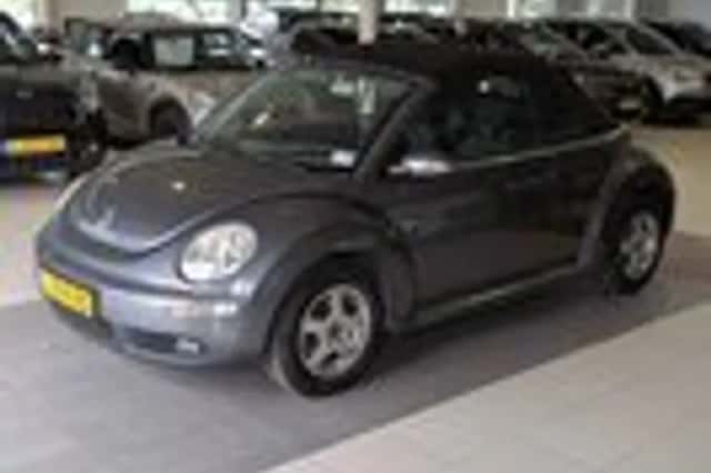 Volkswagen New Beetle (2006) thumbnail 13