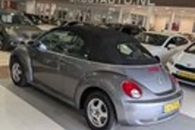 Volkswagen New Beetle (2006) thumbnail 14