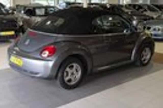 Volkswagen New Beetle (2006) thumbnail 15