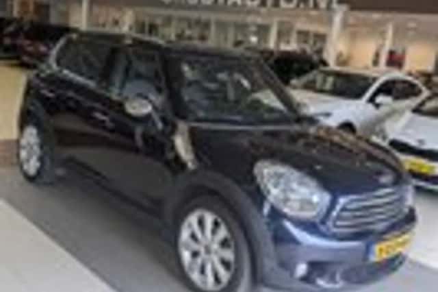 MINI Countryman (2011) thumbnail 1