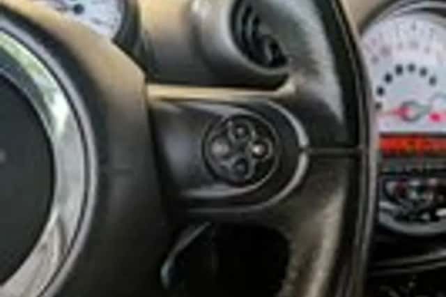 MINI Countryman (2011) thumbnail 12