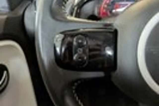 Renault Twingo (2014) thumbnail 12