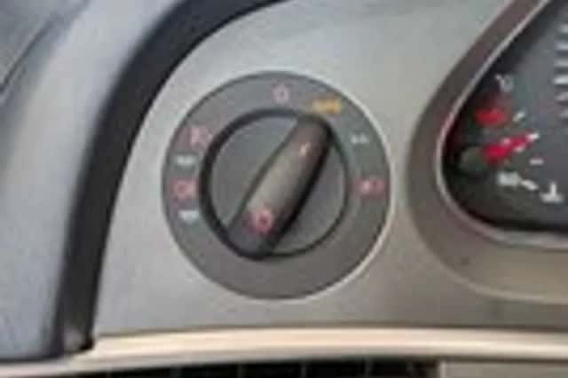 Audi A6 (2006) thumbnail 15