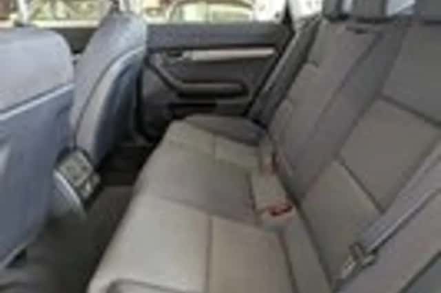 Audi A6 (2006) thumbnail 7