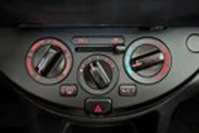 Nissan Note (2012) thumbnail 14