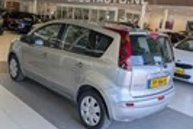 Nissan Note (2012) thumbnail 3