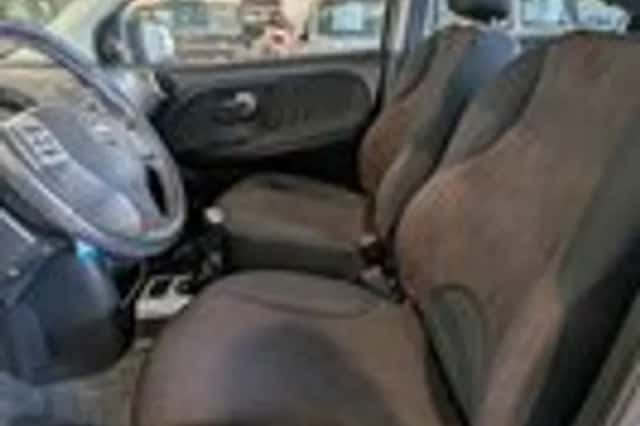 Nissan Note (2012) thumbnail 6