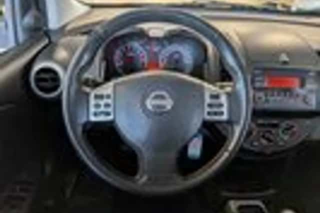 Nissan Note (2012) thumbnail 10