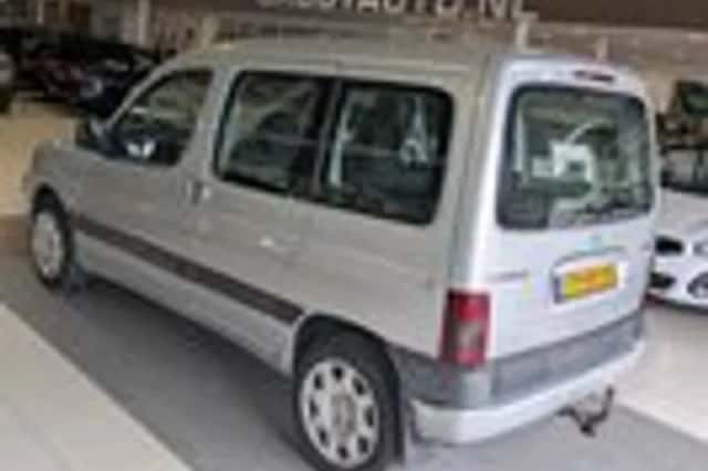 Peugeot Partner (2005) thumbnail 3