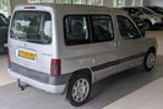 Peugeot Partner (2005) thumbnail 4