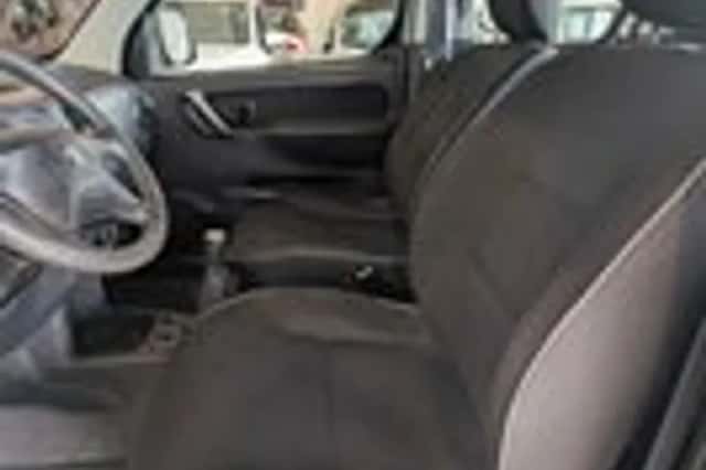 Peugeot Partner (2005) thumbnail 6