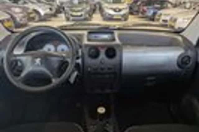 Peugeot Partner (2005) thumbnail 9