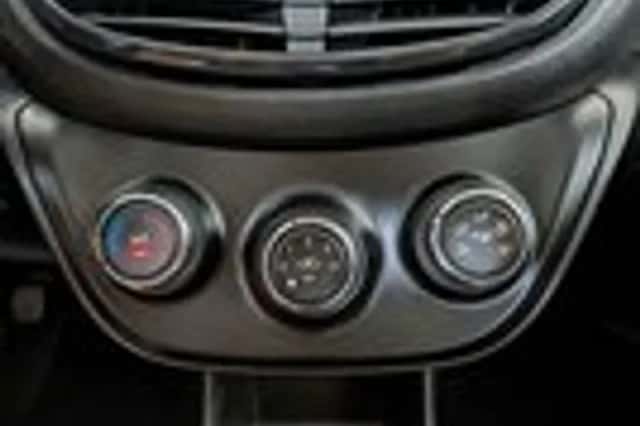 Opel Karl (2017) thumbnail 14