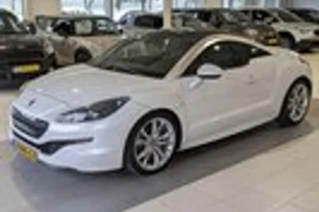 Peugeot RCZ (2013) thumbnail 2
