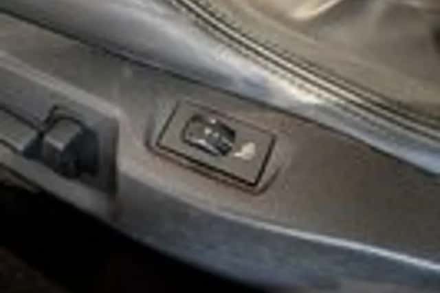 Peugeot RCZ (2013) thumbnail 20