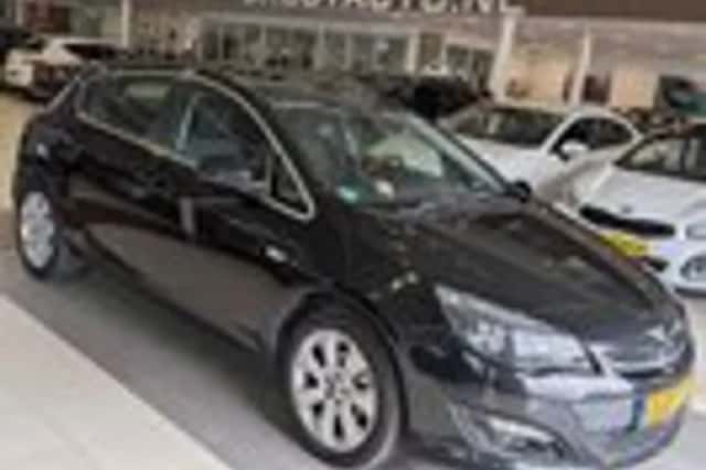 Opel Astra (2014)