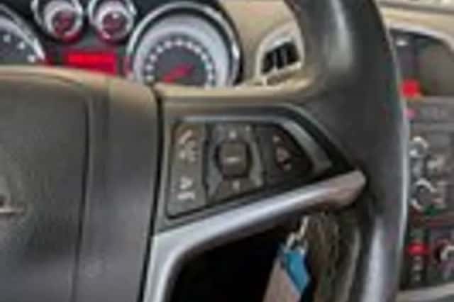 Opel Astra (2014) thumbnail 13