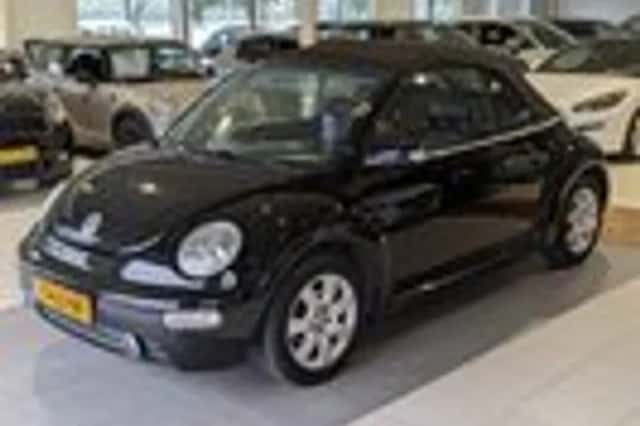 Volkswagen New Beetle (2003) thumbnail 21