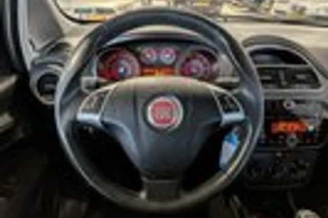 Fiat Punto (2014) thumbnail 9
