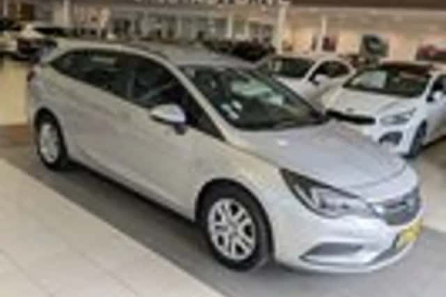 Opel Astra (2017) thumbnail 1