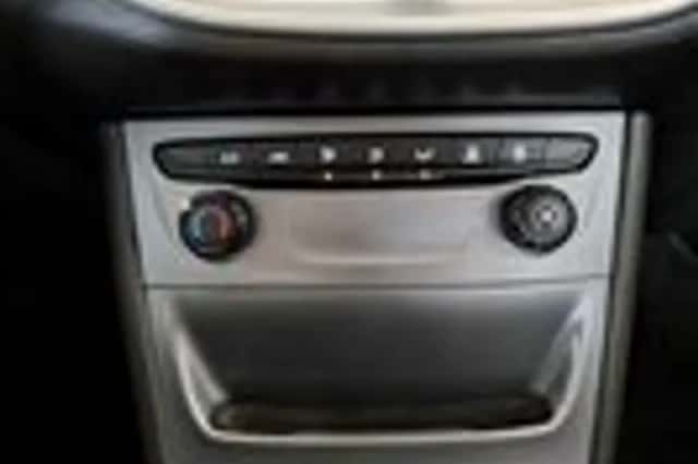 Opel Astra (2017) thumbnail 14