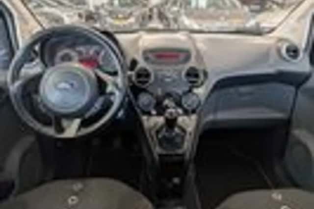 Ford Ka (2012) thumbnail 8