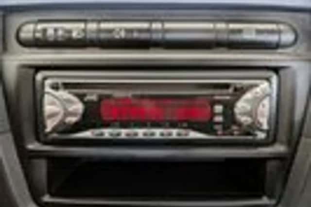 Kia Picanto (2005) thumbnail 12