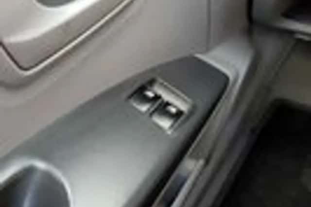 Kia Picanto (2005) thumbnail 13