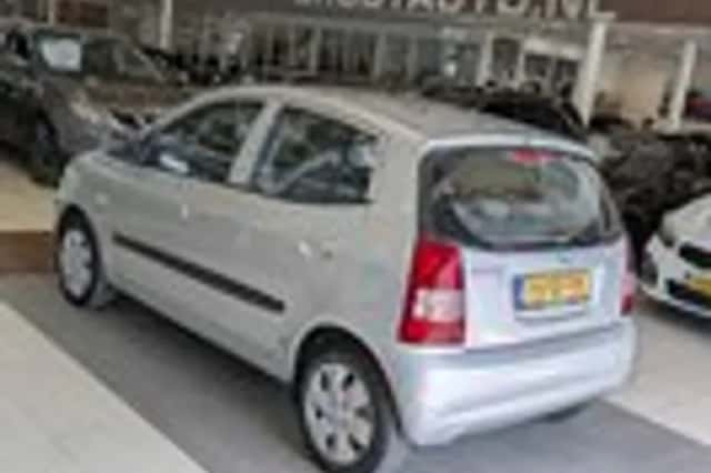 Kia Picanto (2005) thumbnail 3