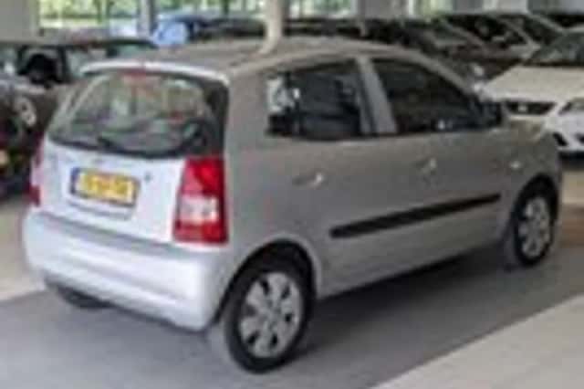 Kia Picanto (2005) thumbnail 4