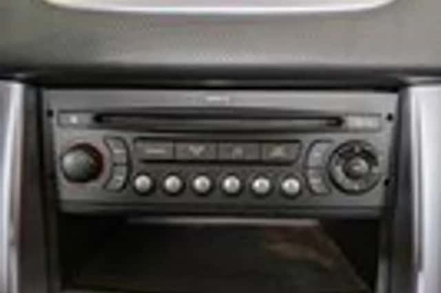Peugeot 207 (2007) thumbnail 14