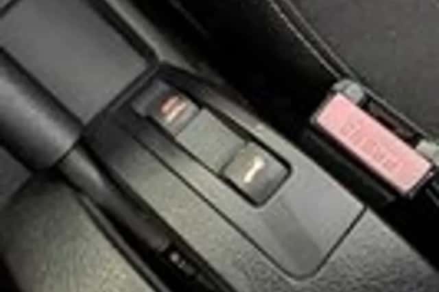 Peugeot 207 (2007) thumbnail 16