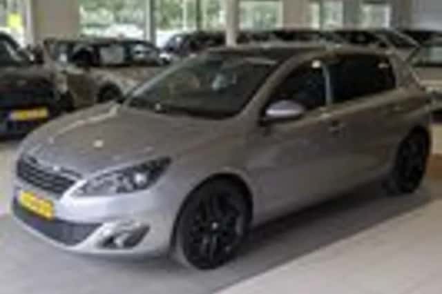 Peugeot 308 (2016) thumbnail 2