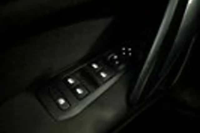 Peugeot 308 (2016) thumbnail 26