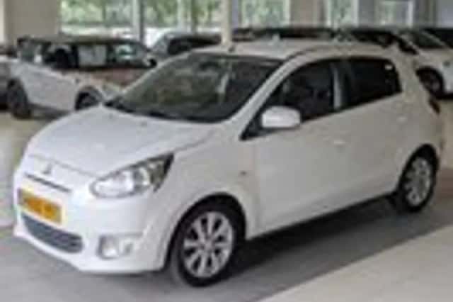 Mitsubishi Space Star (2013) thumbnail 2