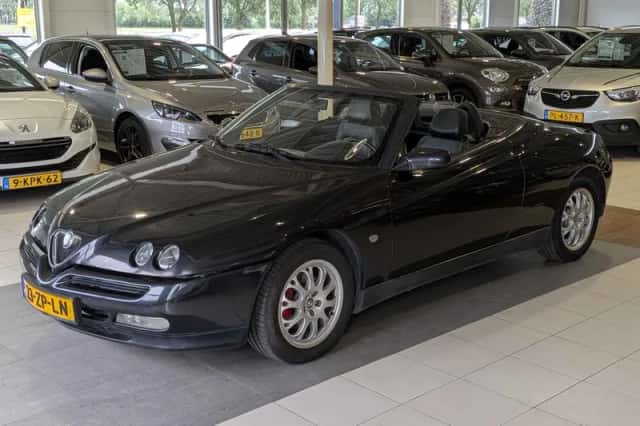 Alfa Romeo Spider (1998) thumbnail 2
