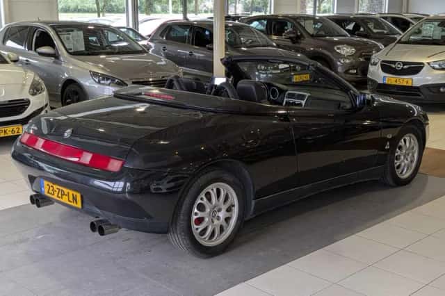 Alfa Romeo Spider (1998) thumbnail 4