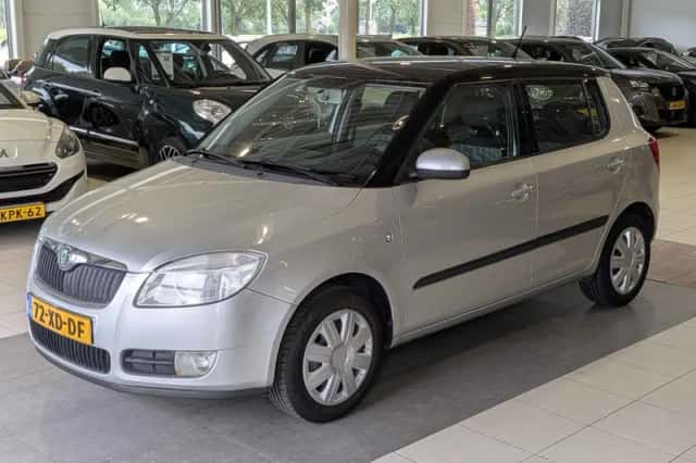 Škoda Fabia (2007) thumbnail 2