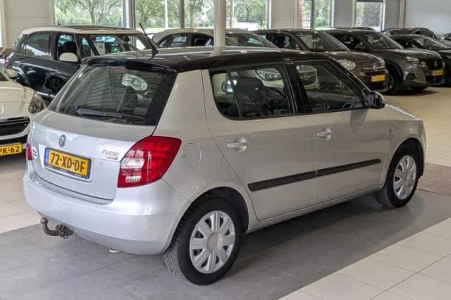 Škoda Fabia (2007) thumbnail 4