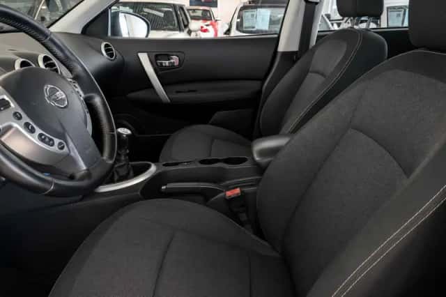 Nissan QASHQAI+2 (2011) thumbnail 6