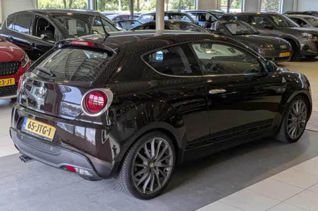 Alfa Romeo Mito (2009) thumbnail 4