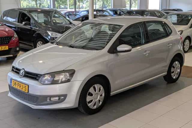 Volkswagen Polo (2010) thumbnail 2