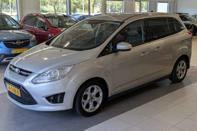 Ford Grand C-Max (2011) thumbnail 2