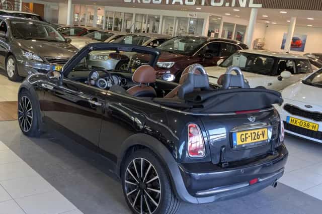MINI Cooper (2008) thumbnail 3