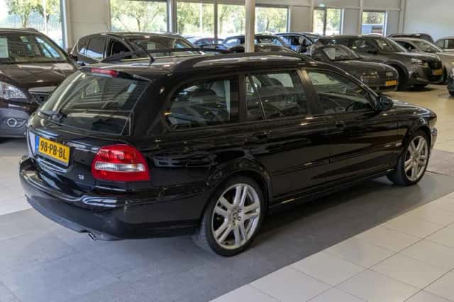 Jaguar X-Type (2004) thumbnail 4