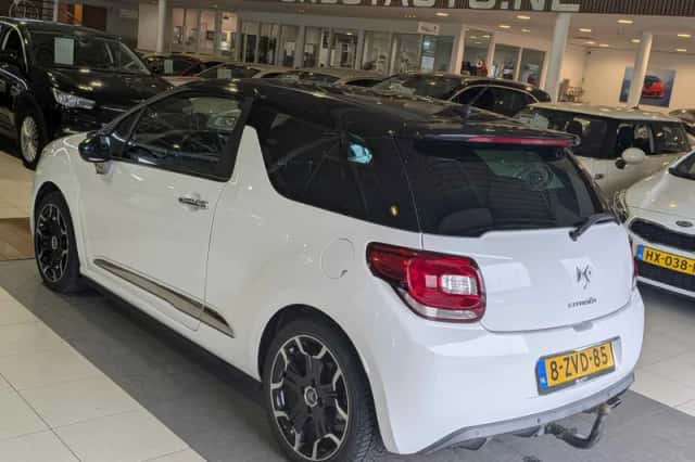 Citroën DS3 (2012) thumbnail 3