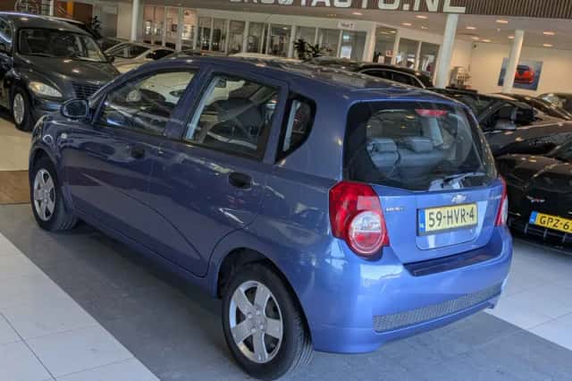 Chevrolet Aveo (2009) thumbnail 3